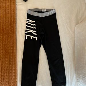 Nike capri tights